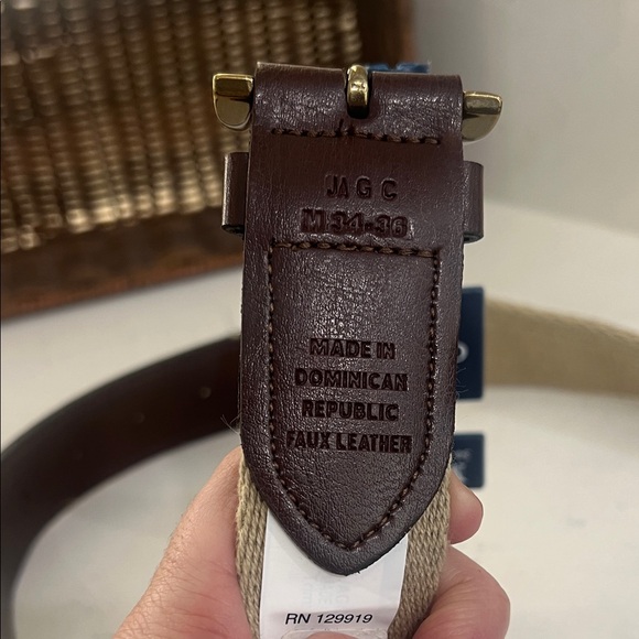 Club Room Men's Blue and Brown Belt with bog with Santa hat size 34-36 - Picture 5 of 9